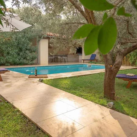 بيت للعطل Bamboo Garden Oasis With Pool